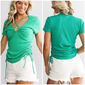 RED By BKE Green Strappy Keyhole Top M